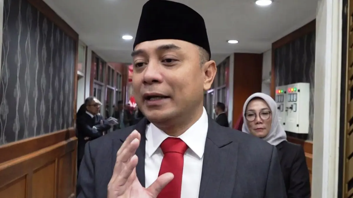 Wali Kota Surabaya Larang RT dan RW Tarik Iuran